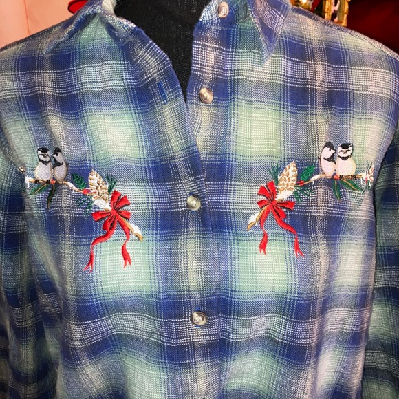 Vintage plaid Christmas shirt, blue button-down birds embroidery, Holiday medium - Picture 4 of 6